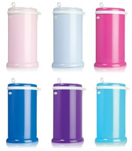 These diaper pails are heaven “scent”! Learn more about the Ubbi Diaper Pail and the Diaper Dekor